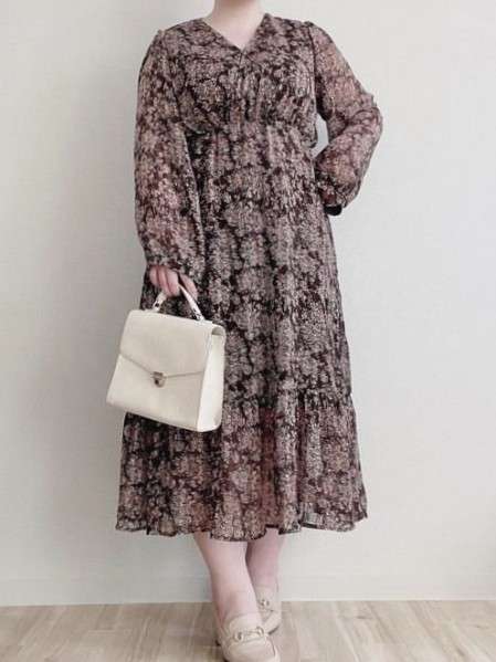 女性らしさをアピール 花柄 Vネック シフォンワンピース カジュアル ガーリー 大きいサイズ 韓国 CH8175