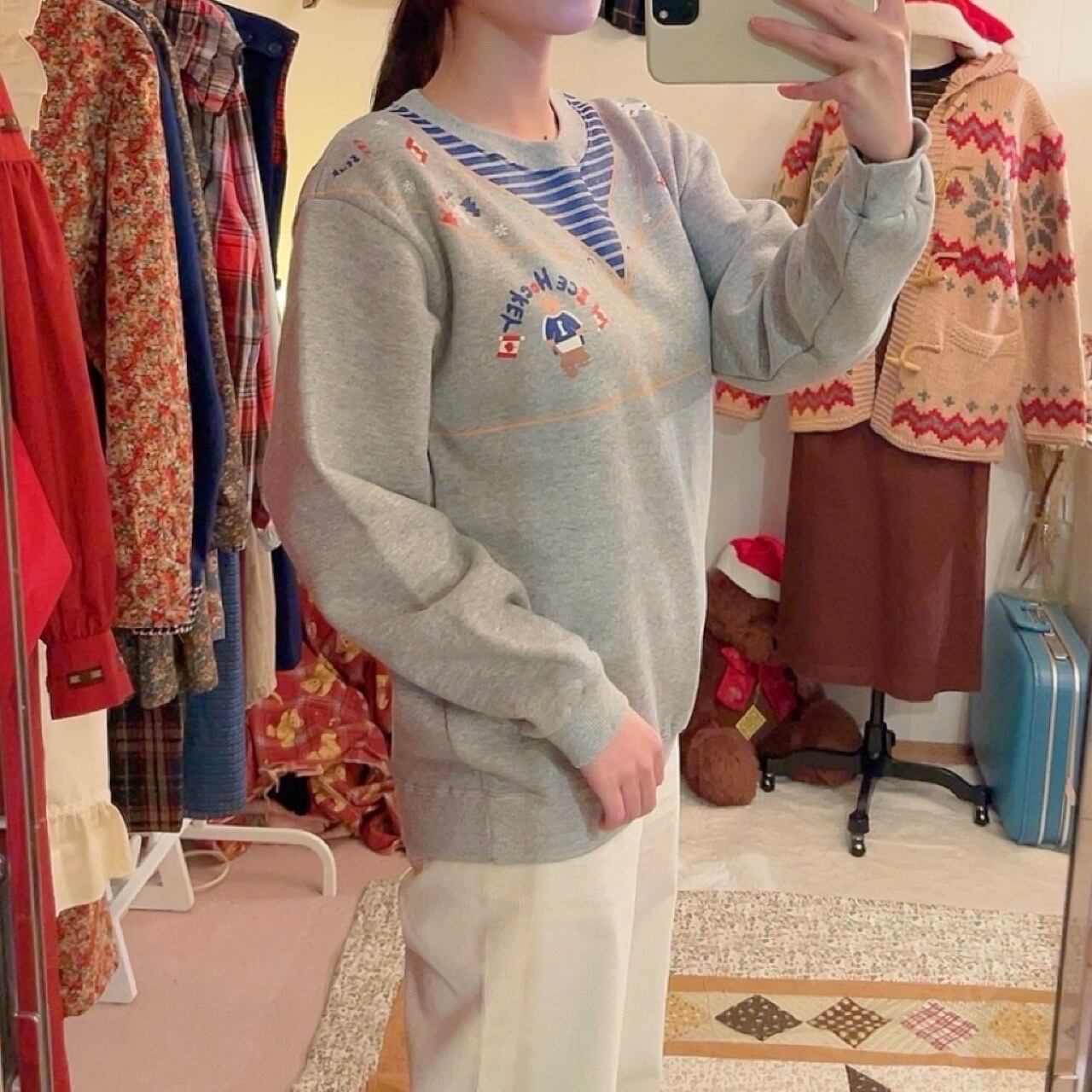 bear ice hockey sweat