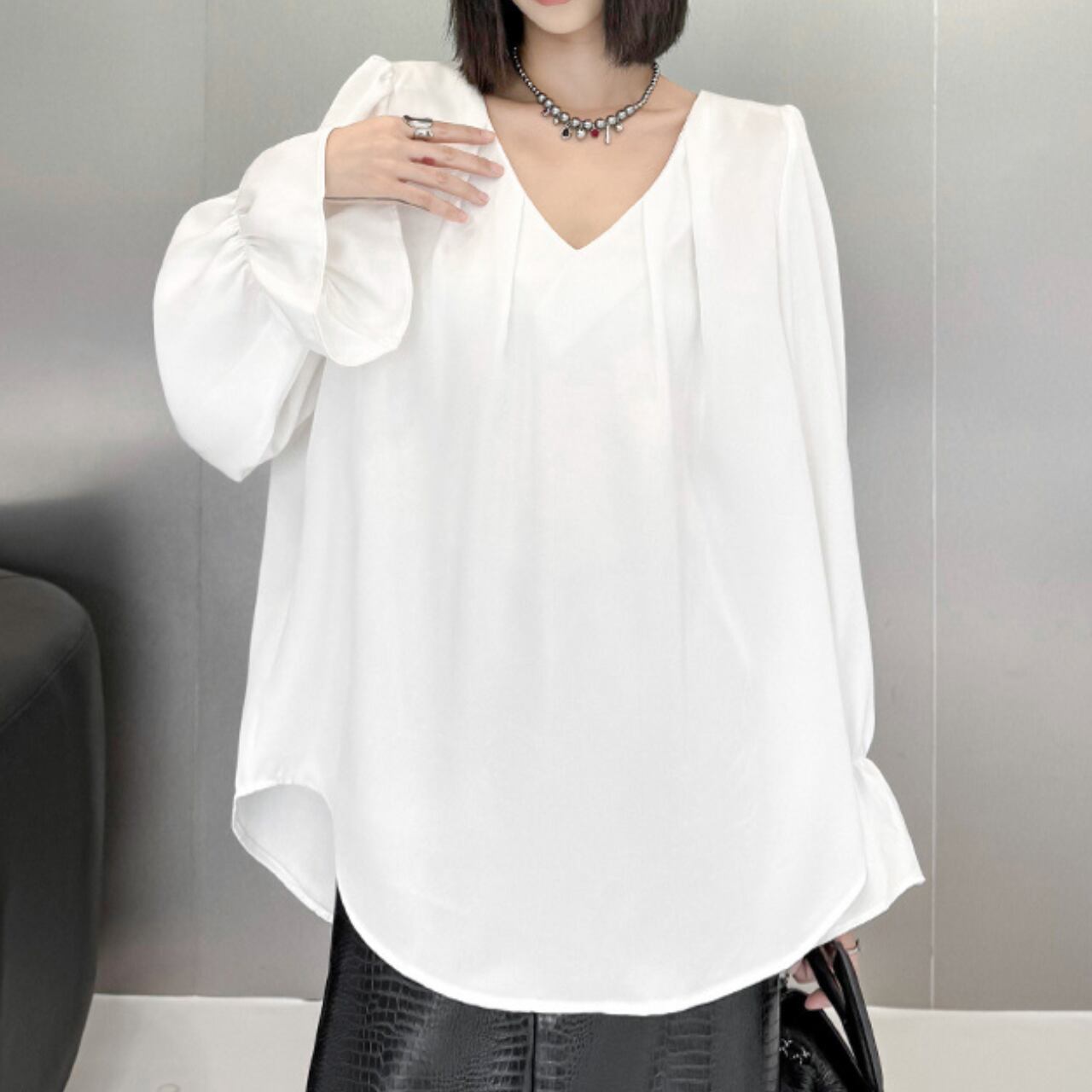 フリルスリーブVネックエレガントシャツ R0480
