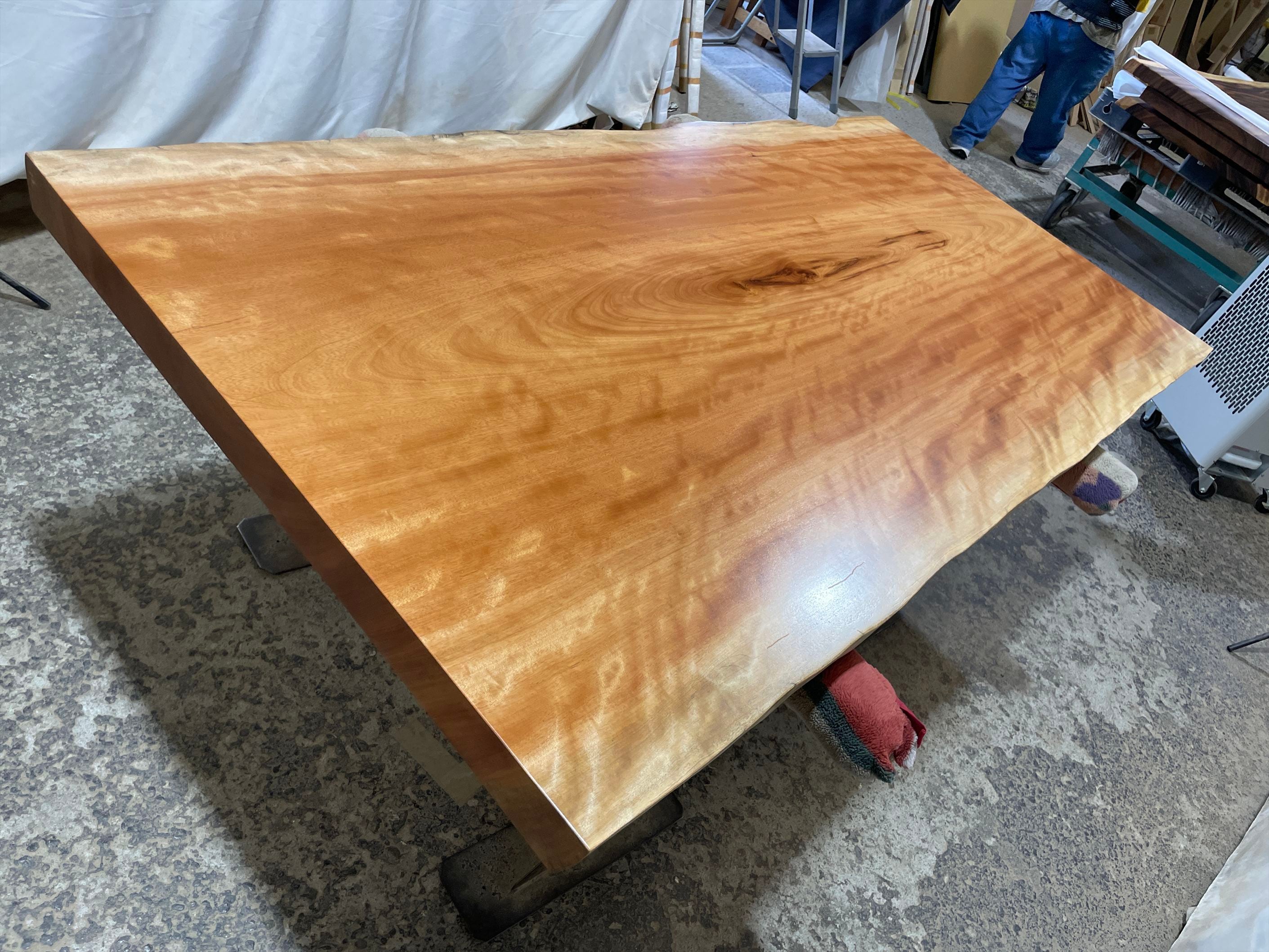 ボセ9165 一枚板無垢 乾燥材 1950x900－920x65mm カウンター