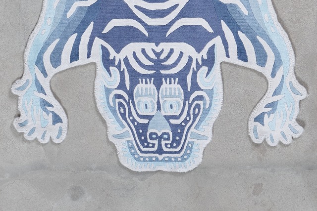 Tibetan Tiger Rug 《Mサイズ•シルク・オリジナル3・インディゴカラー248》チベタンタイガーラグ
