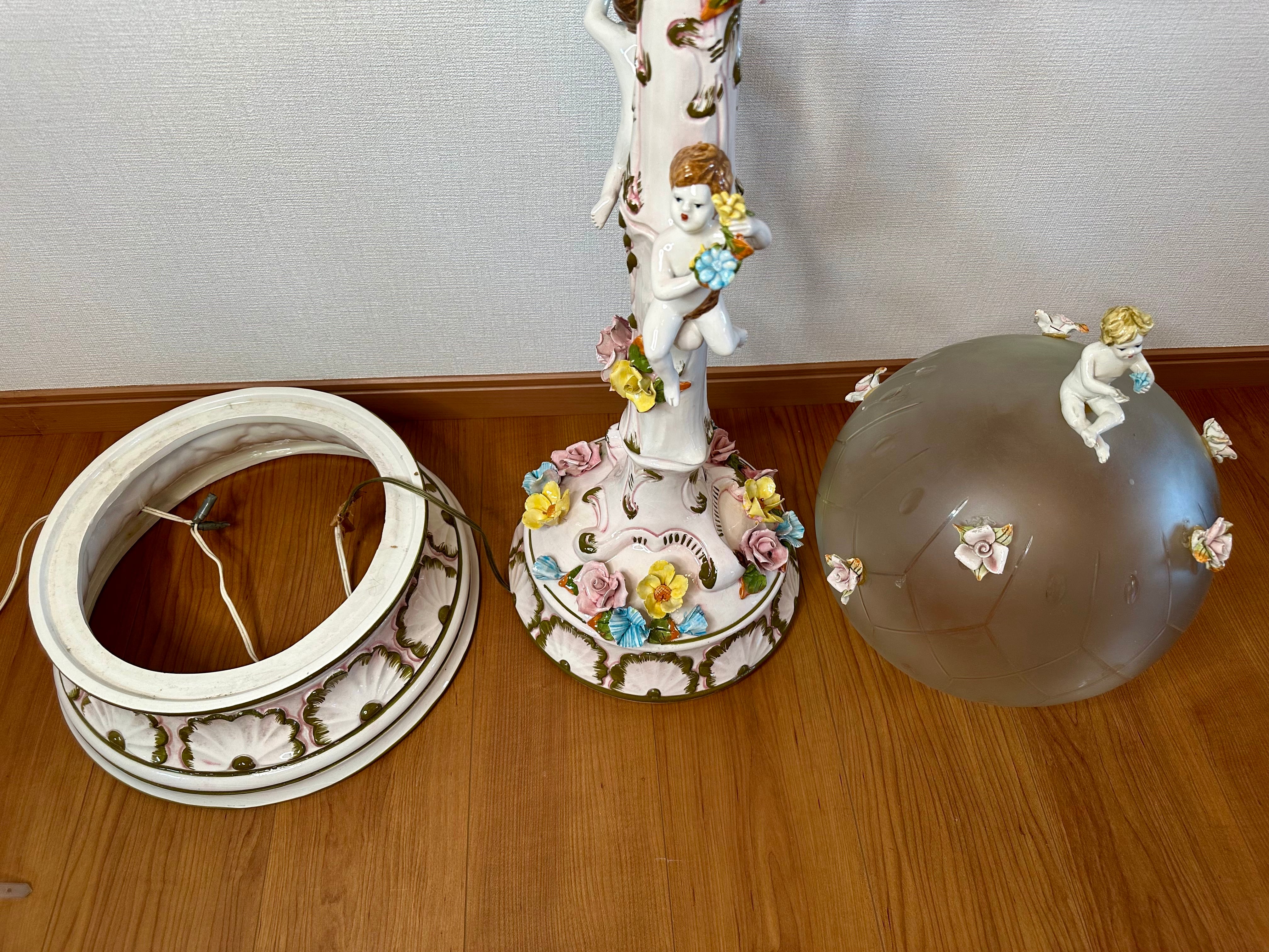 イタリア カポディモンテ 陶器スタンドライト | VINTIQUES
