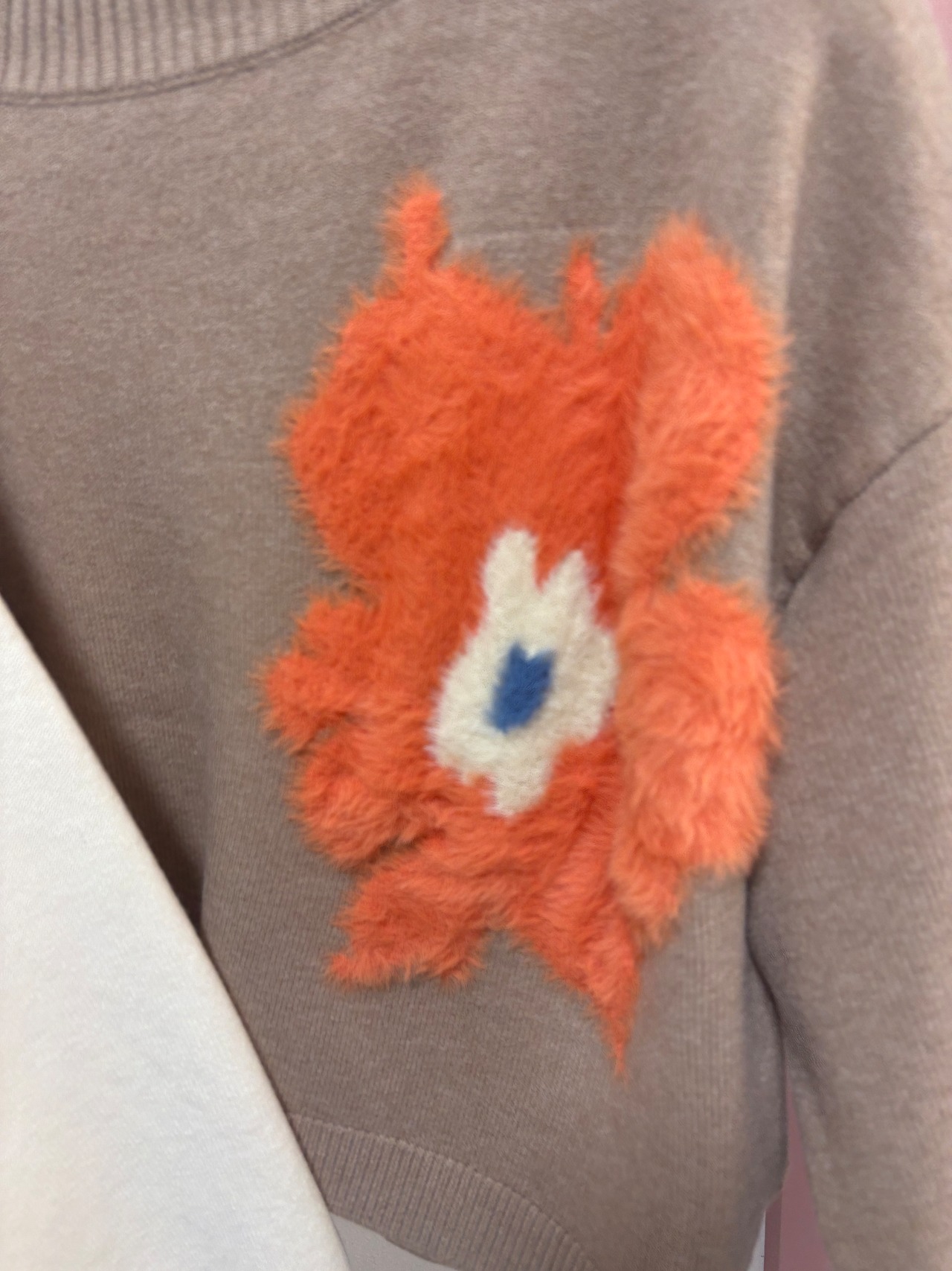 qtume フラワージャガードニット 552 25646