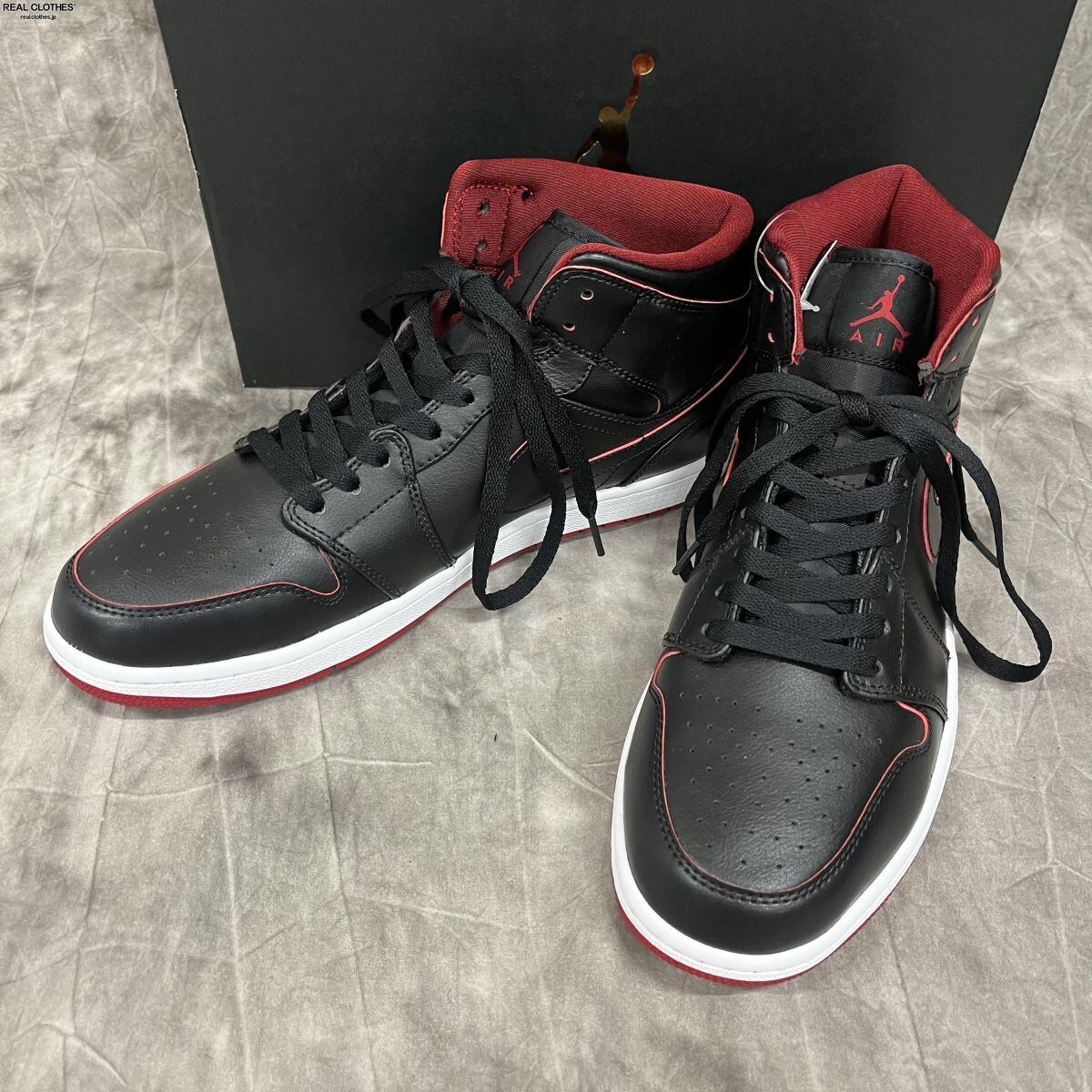 NIKE AIR JORDAN 1 MID 新品未使用