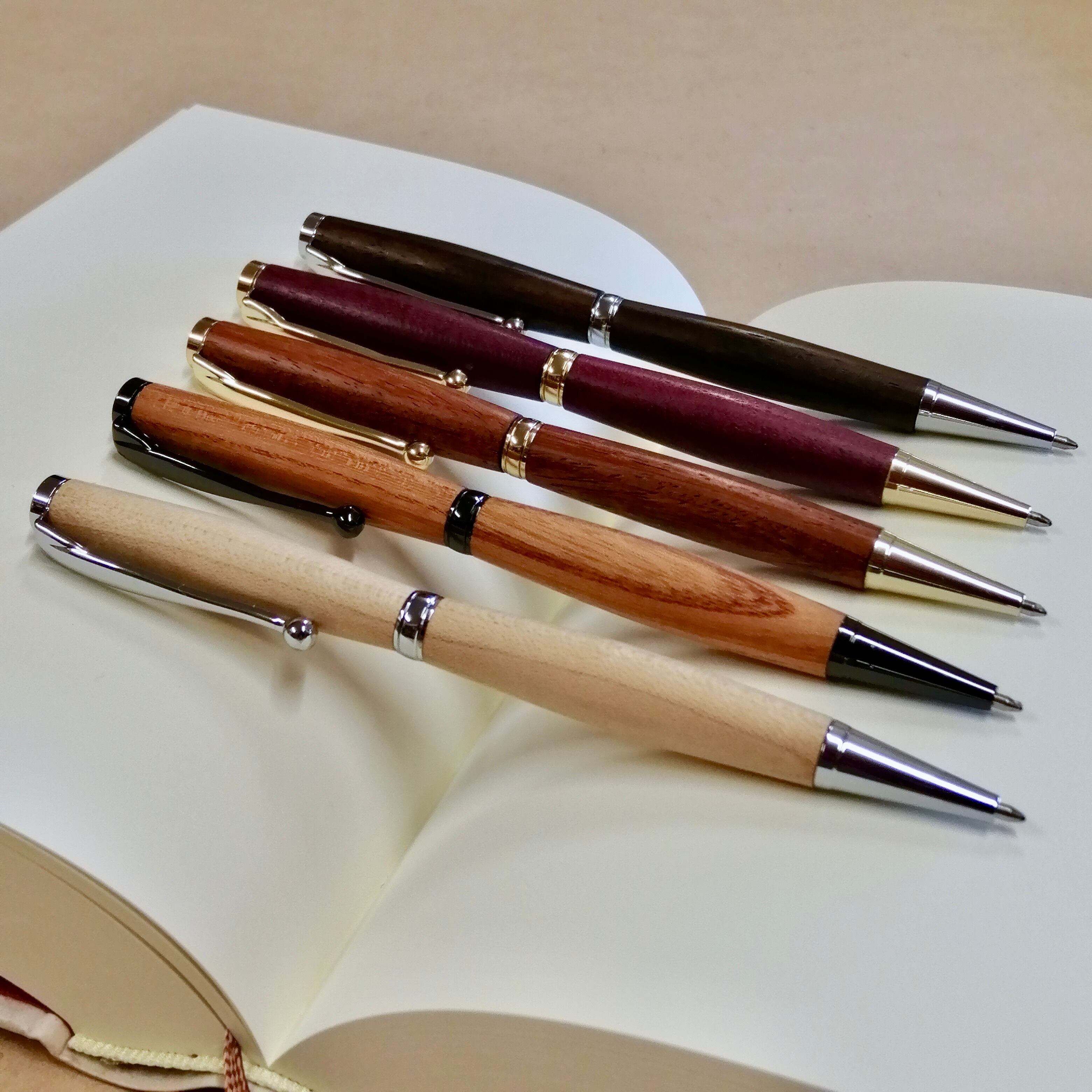 ボールペン 欅（ケヤキ） | buchimokkou