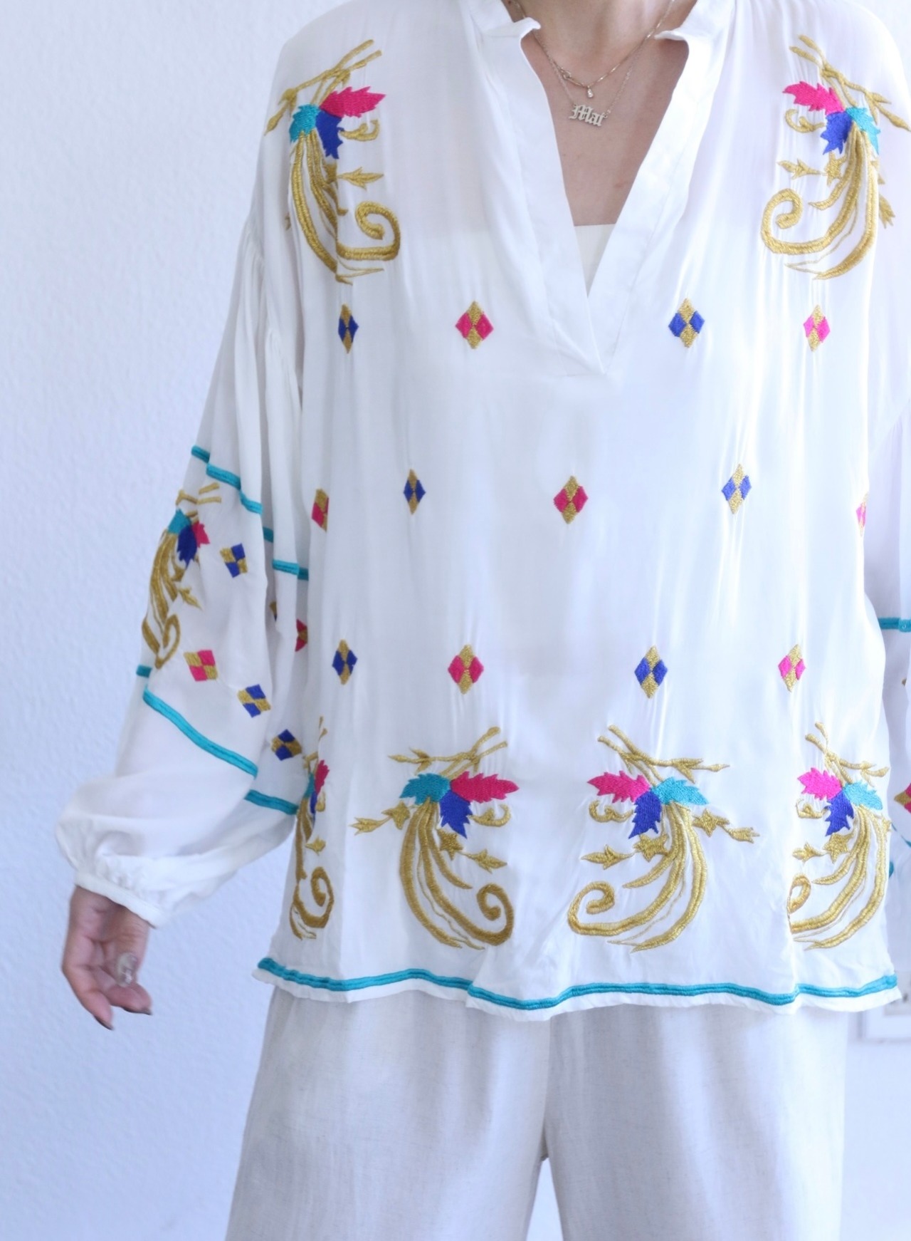 【 DAZZLE】EMBROIDERY CAFTAN TOP