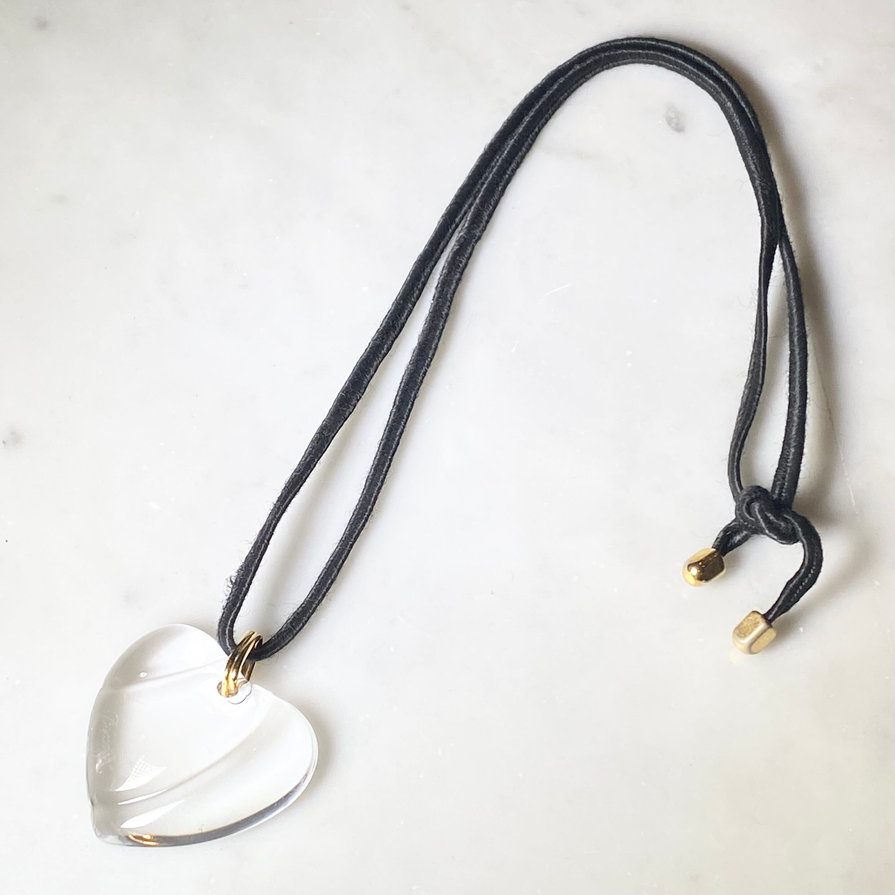 BACCARAT clear crystal glass heart pendant necklace | NOIR ONLINE
