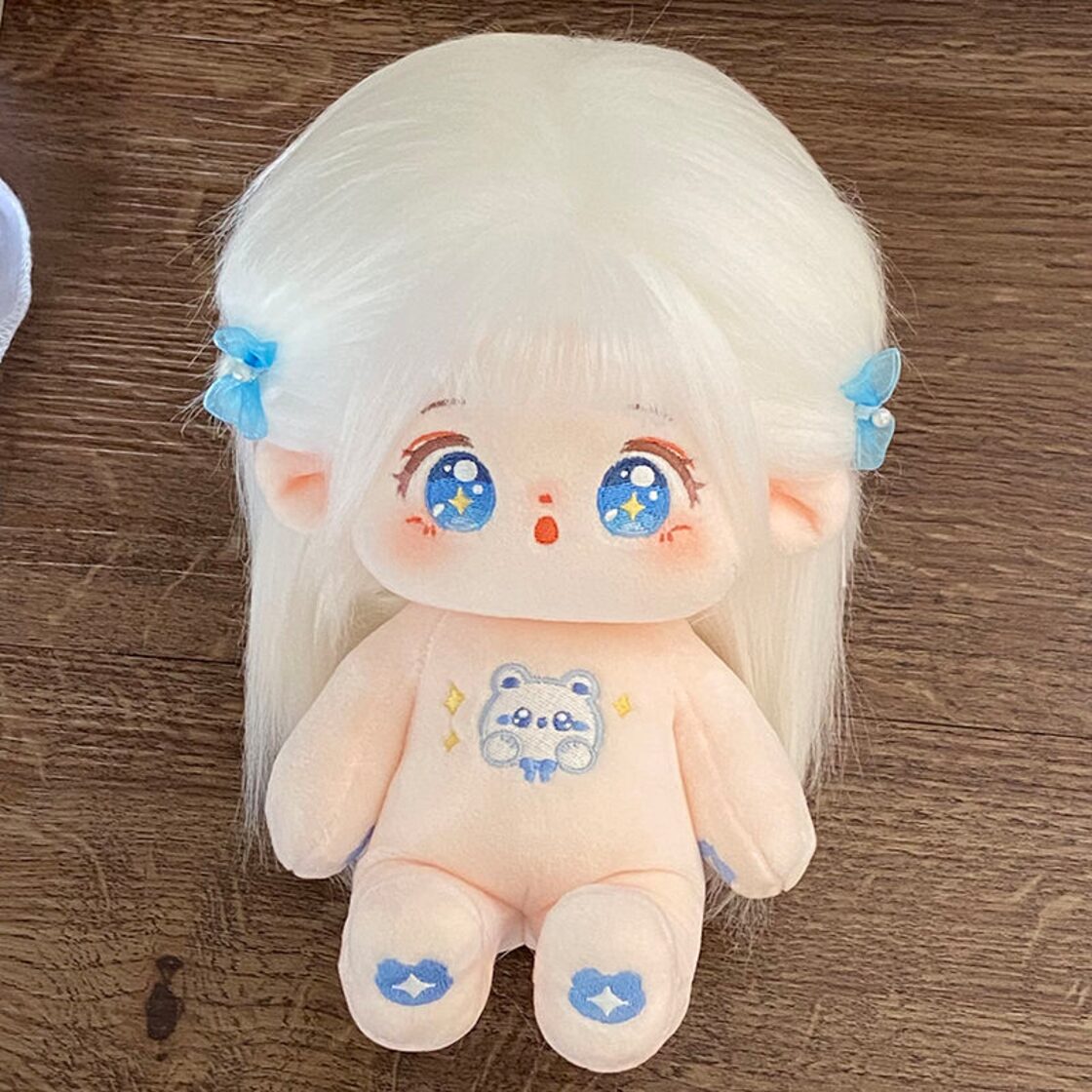 20cm 着せ替えぬいぐるみ 無属性 着せ替え人形 白い髪と青い目女の子 