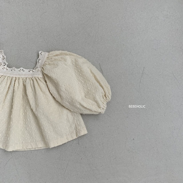 《即納》《BEBE HOLIC》butter blouse