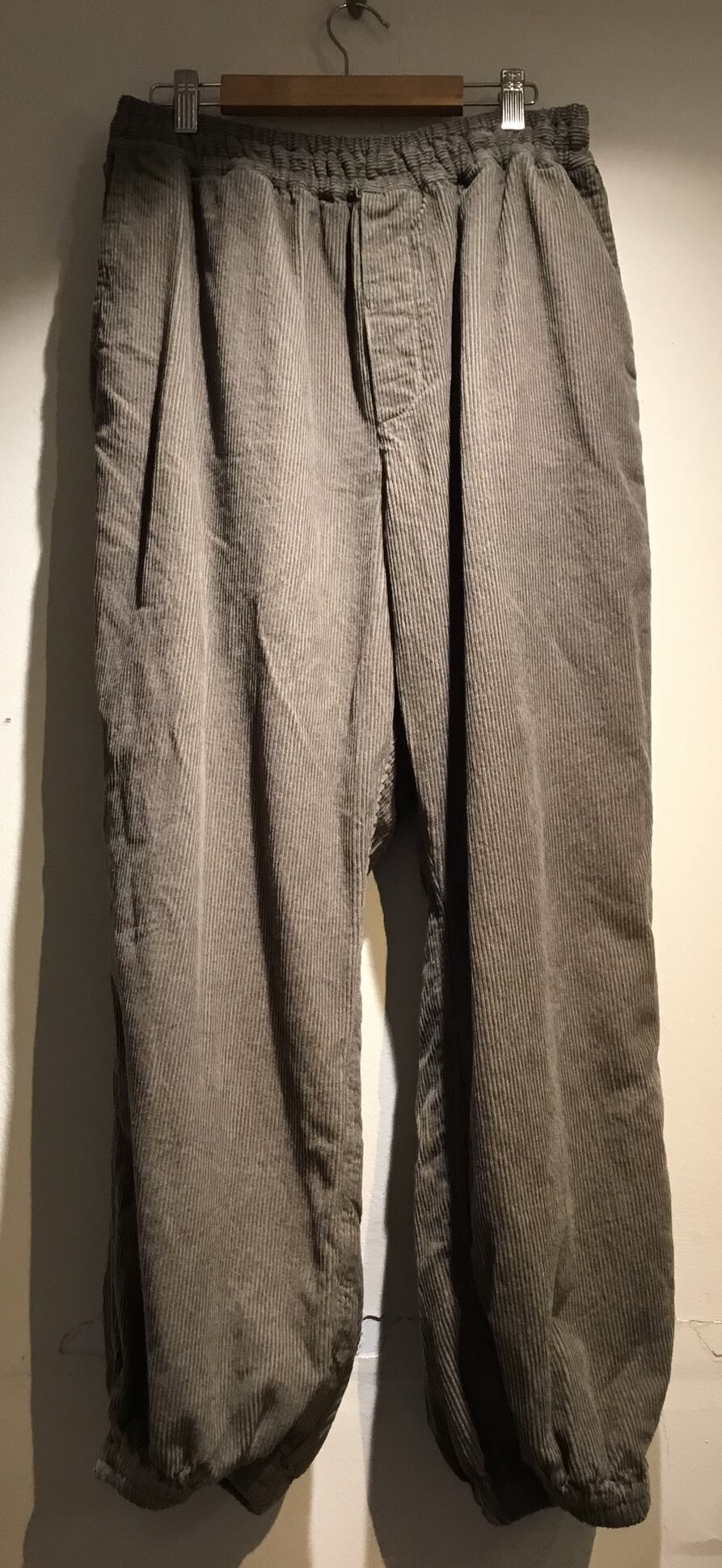新品タグ付【Vas-y Lentenent】コーデュロイイージーパンツL