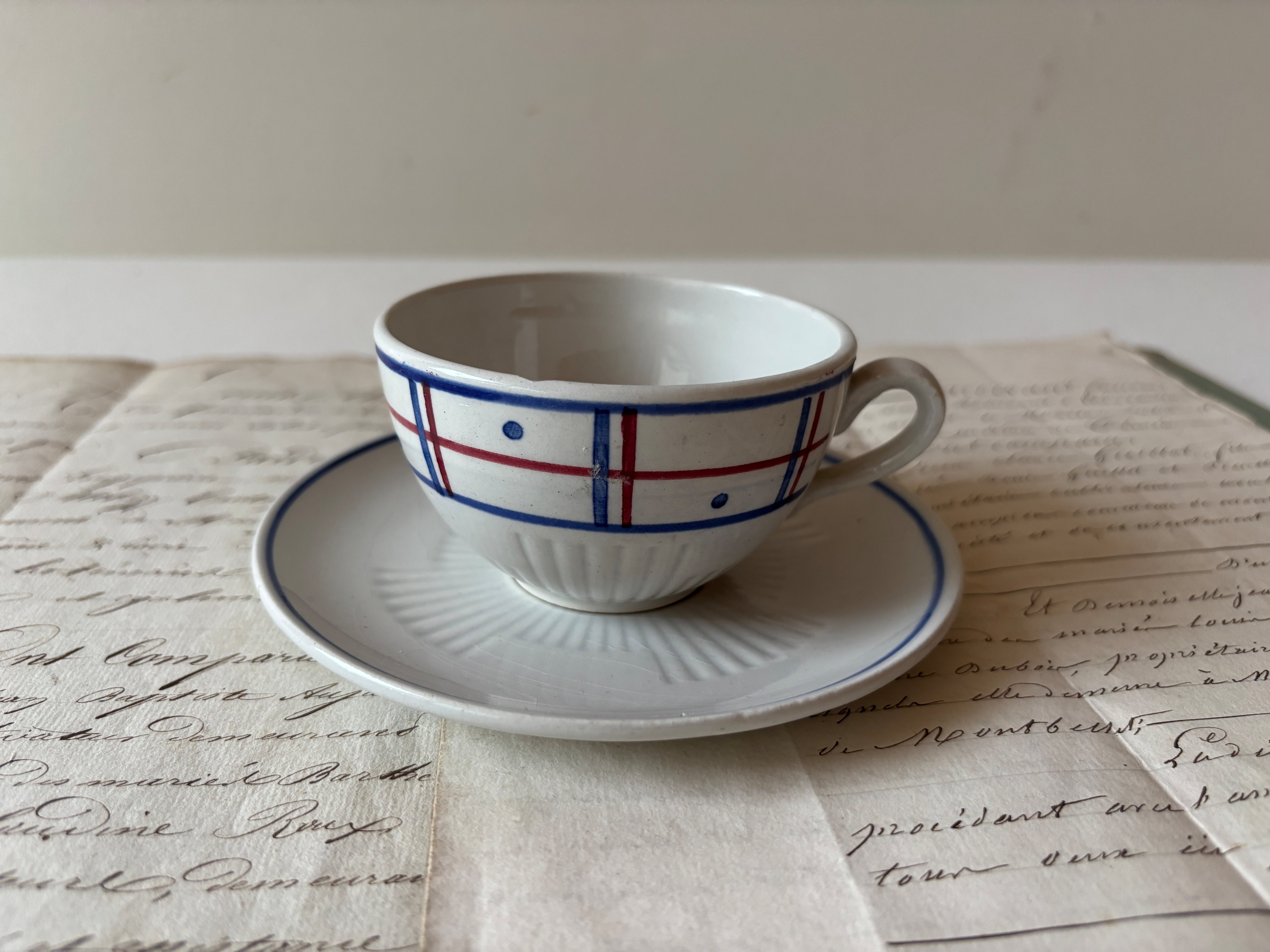 K&G LUNEVILLE (リュネヴィル) / バスク柄の小ぶりのカップ&ソーサーset