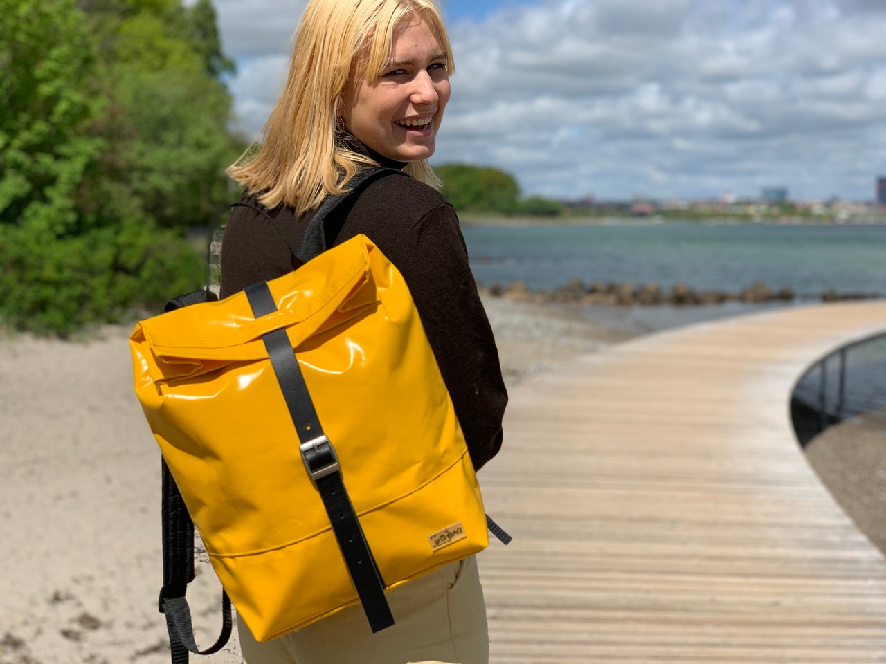 BackPack Liv Strap Yellow　（バックパック リヴ ストラップ イエロー）