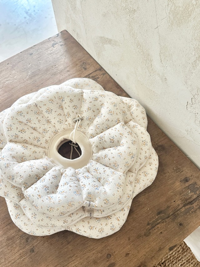 〈即納アイテム〉EYOU  ネックカラー / ピアナネックカラー  イエローフラワーS.Mサイズ