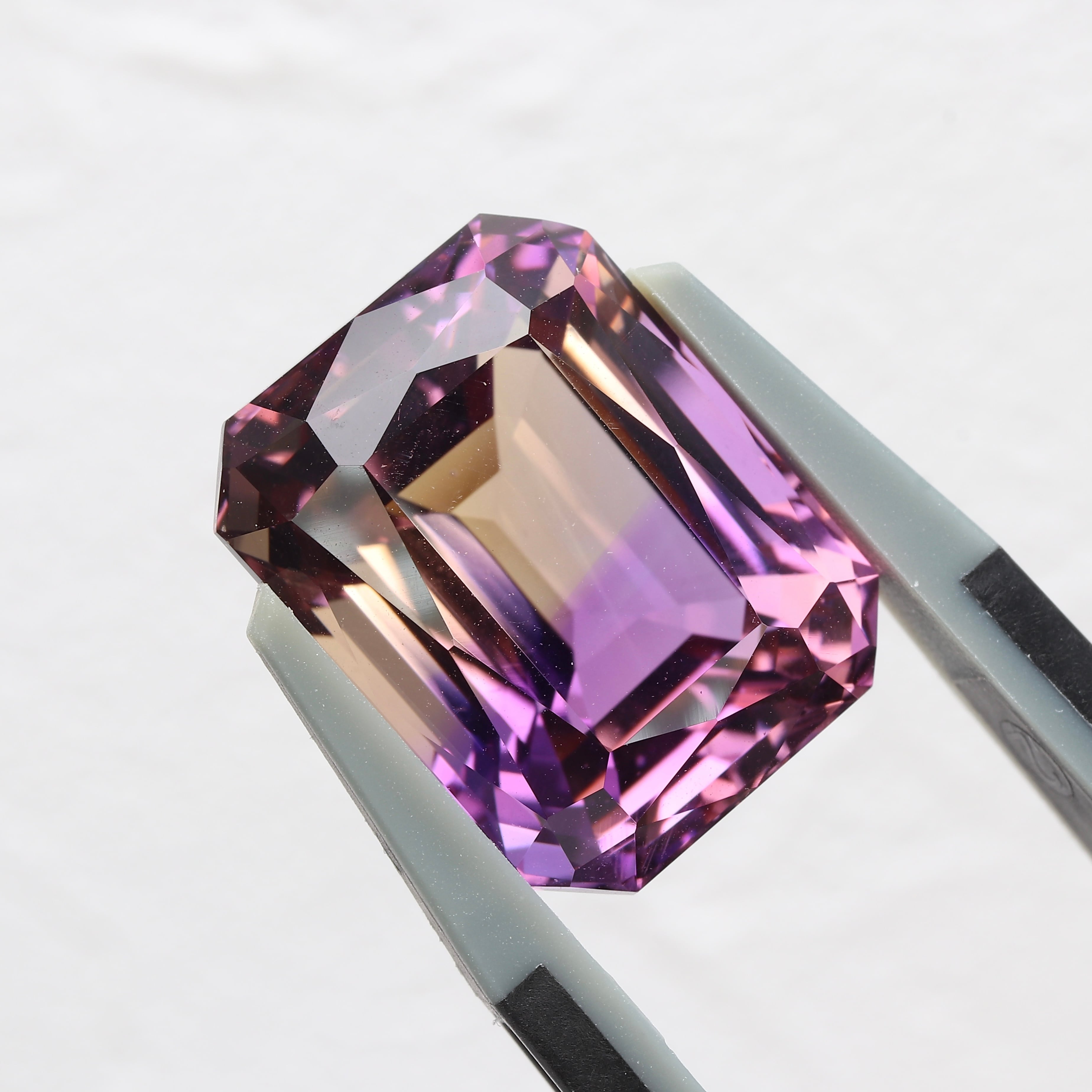 アメトリン【高品質】 アメトリン 12.86ct オクタゴン | 色石堂