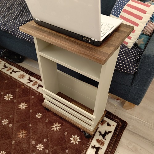 パソコンが置ける！カフェ風 サイドテーブル