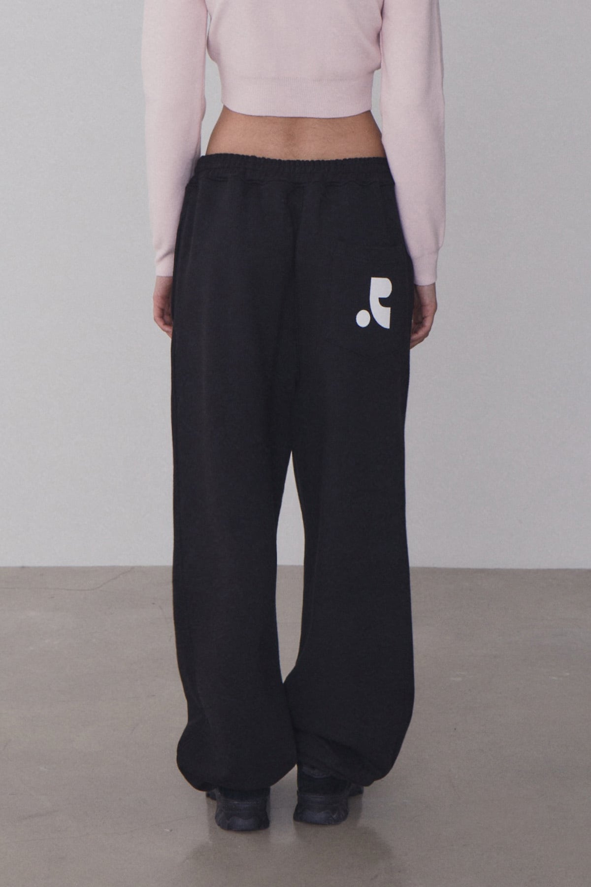 rest & recreation] RR LOGO LOUNGE PANTS - BLACK 正規韓国ブランド