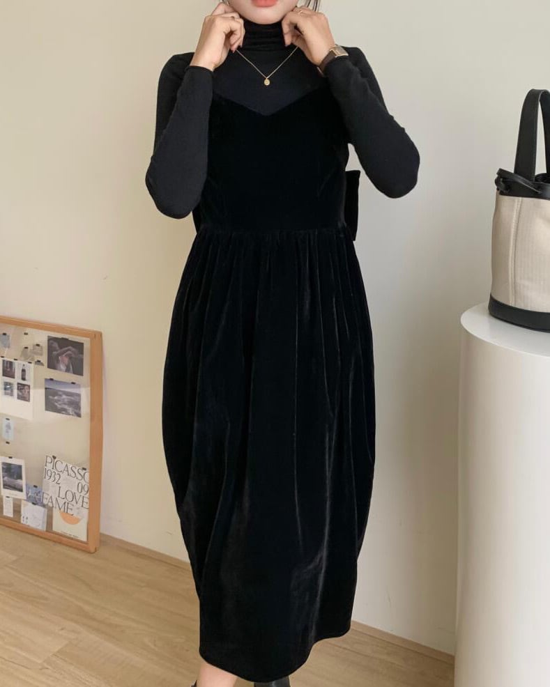 バックリボンベロアキャミワンピース A557 | lumtere.ai