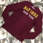 Abercrombie＆Fitch　MENS　ロンＴ　Ｓサイズ