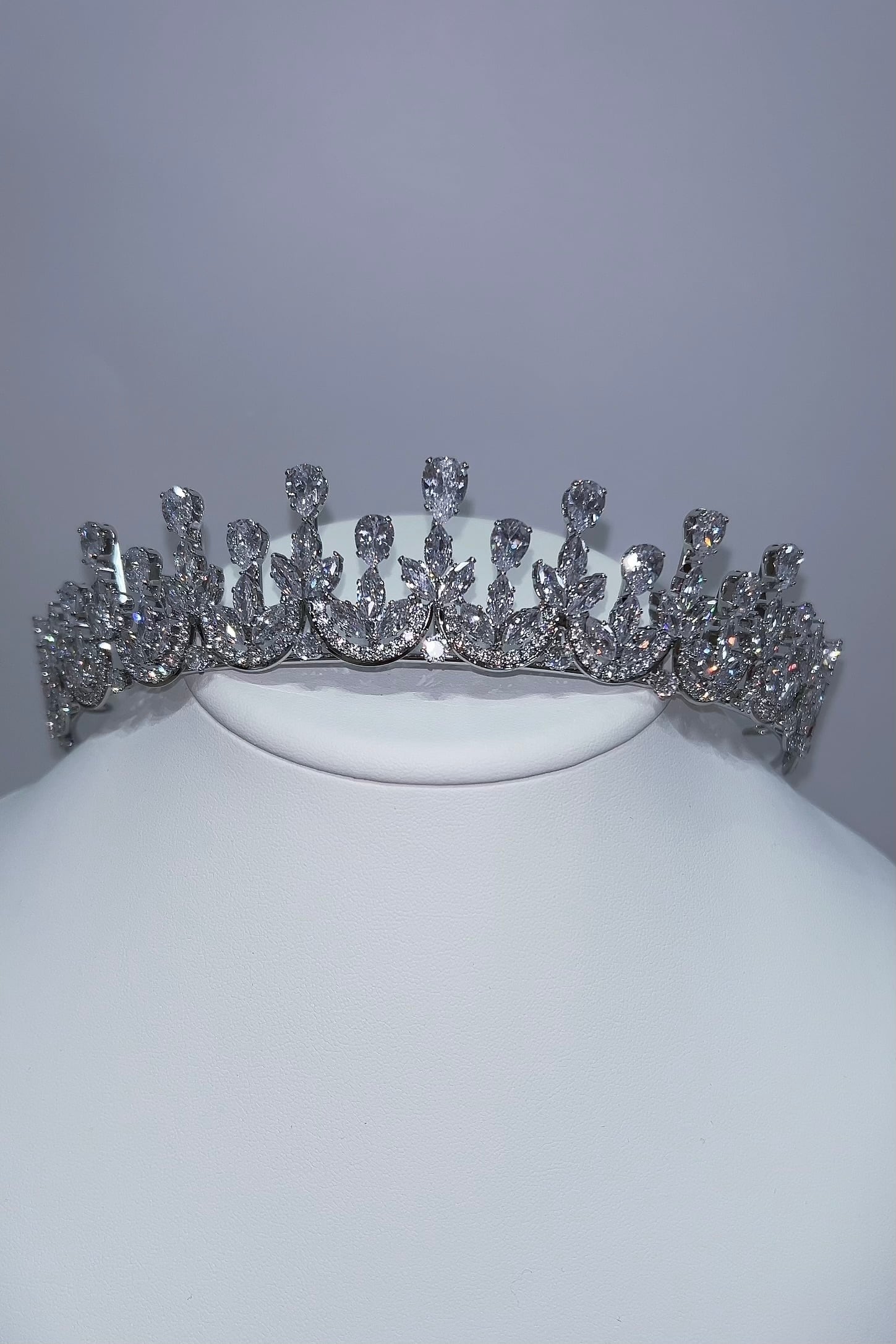 送料無料】ジルコニアティアラ ~ブライダルティアラ~ ≪ZT-27