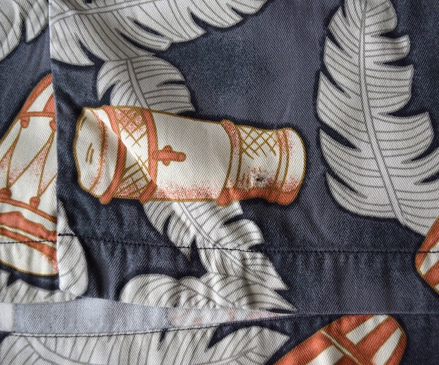 TOMMY BAHAMA HAWAIIAN SHIRTS M