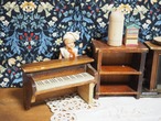 ピアノ、暖炉、ドレッサー他　木製家具6点・小物3点のセット 画像15