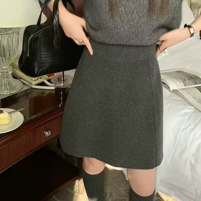 Half-length hip skirt 00183