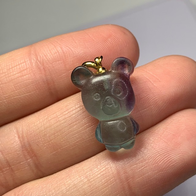 4.くまちゃんフローライトチャーム