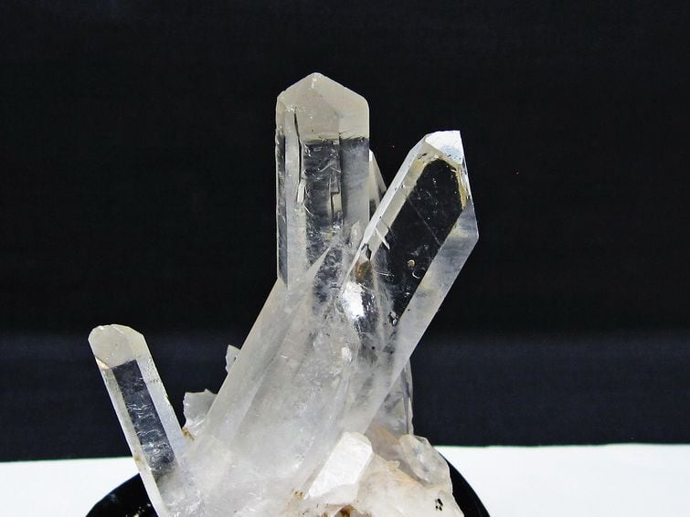 水晶 クラスター マダガスカル産 台座付属 水晶 原石 一点物 182-9417