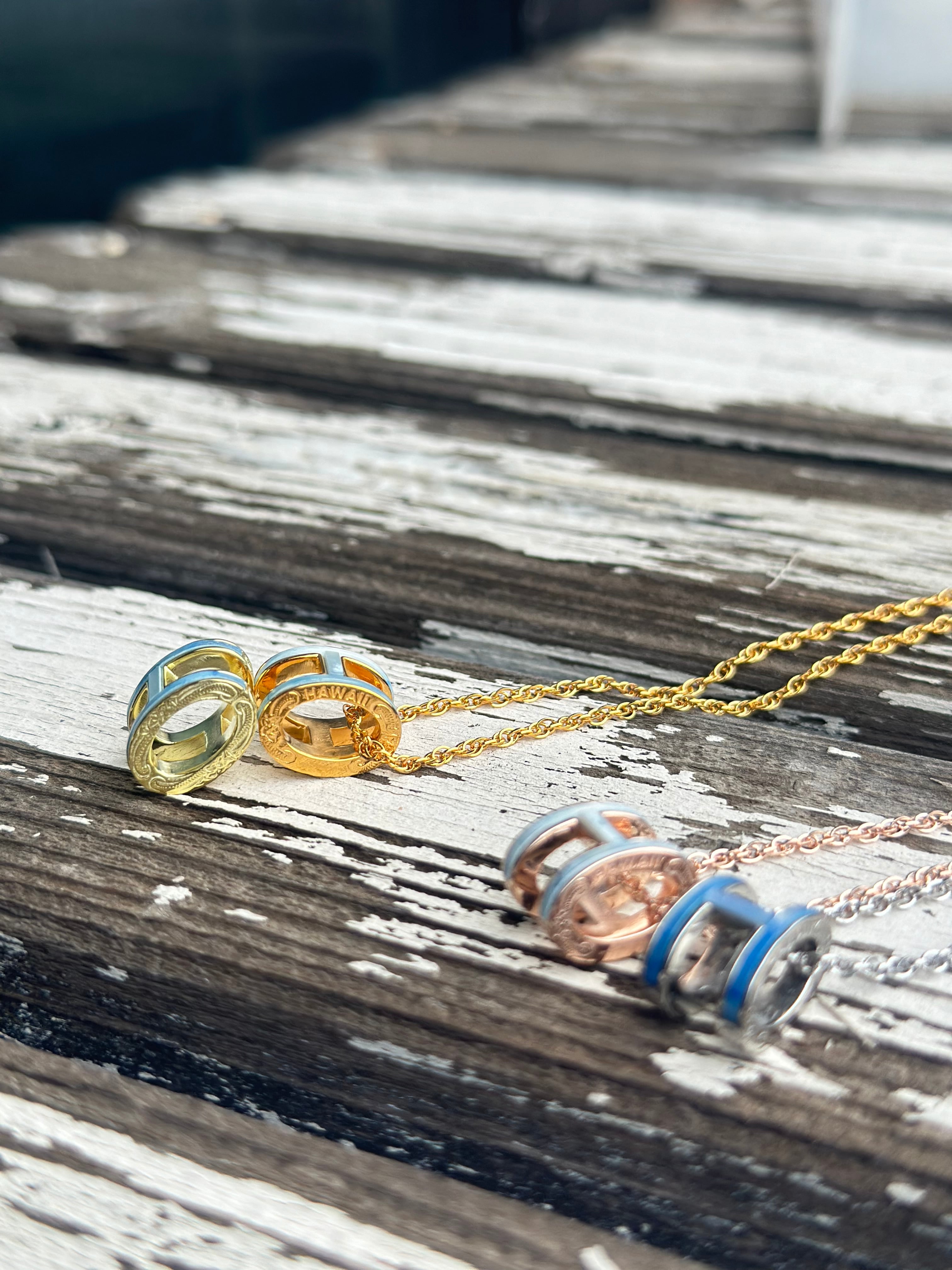 LIFE is 7th anniversary Hawaii ”H” necklace  ￥12,000(￥13,200)