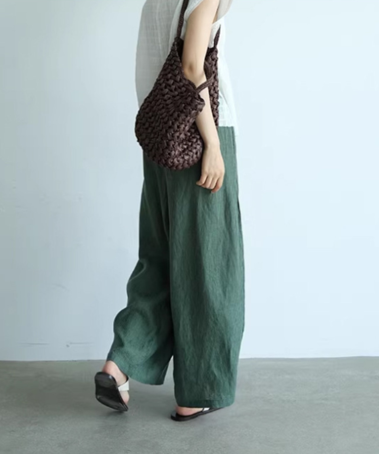 深緑リネン バルーンワイドパンツ