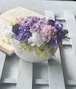 ラベンダーとパープルのバラが綺麗なプリザーブドフラワー アレンジ お供え 開店祝 結婚祝い 退職祝い 新築祝い 送別祝い 古希 古希祝い 誕生日 開店祝い 御供え 仏花 紫 白 紫陽花