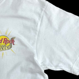 【Hard Rock CAFE】ワンポイントロゴ バックプリント Tシャツ 刺繍タグ ハードロックカフェ SYDNEY レスポールJR シドニー オーストラリア ギター M 半袖 us古着