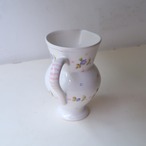 ピンクのお花の水差し