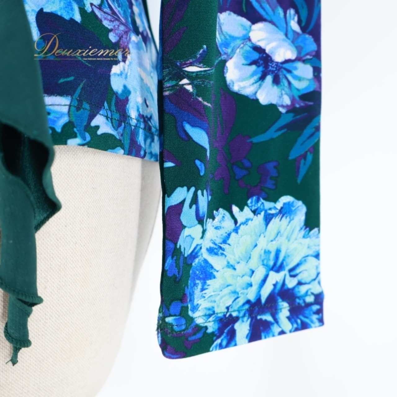 社交ダンス 衣装 トップス ブラウス グリーン系 チャコットロイヤルダンス Chacott ROYAL DANCE 花柄 緑 青 白 長袖 レッスン 練習 伸縮 ストレッチ 華やか 上品 ラインストーン かわいい 日本製 フリル ブルー系 ホワイト系