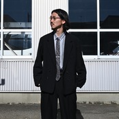 INTERIM(インテリム)成人式におすすめなセットアップスタイル