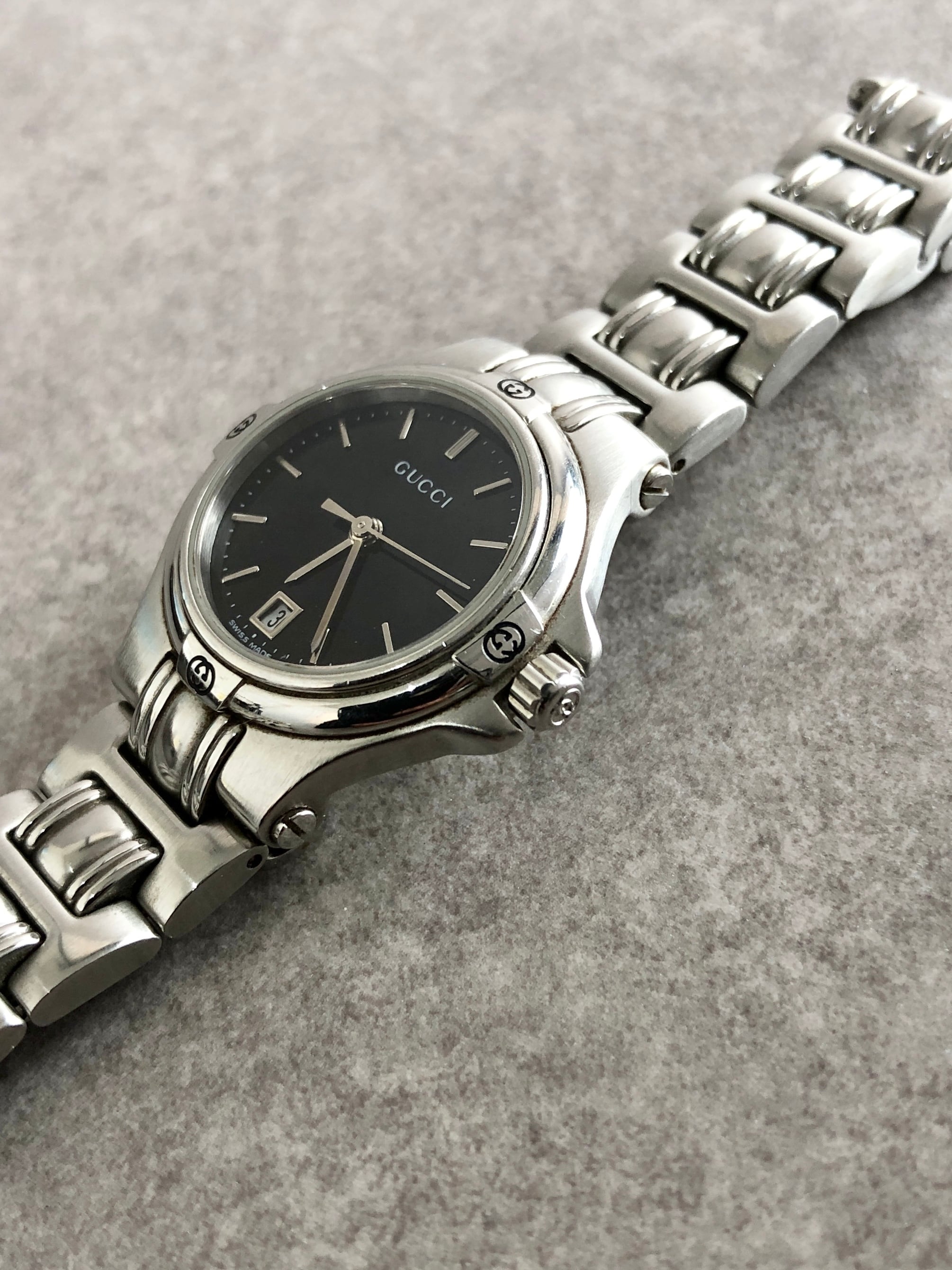 GUCCI グッチ 腕時計 シルバー GG ステンレススチール 9040L vintage