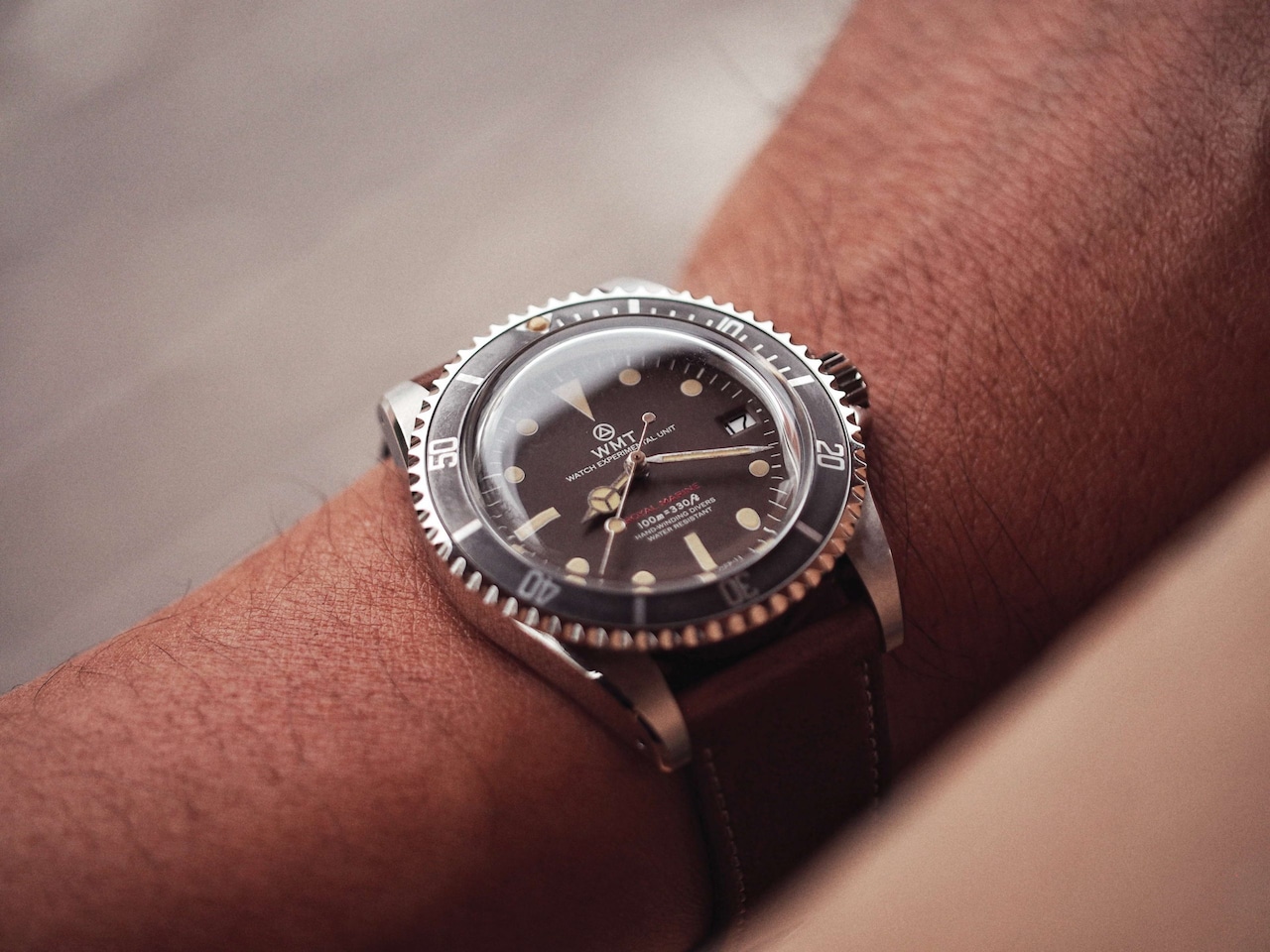 WMT Royal Marine – ( Tropical Brown ) Metal Band + Italian Leather Strap ” Aged ” Edition