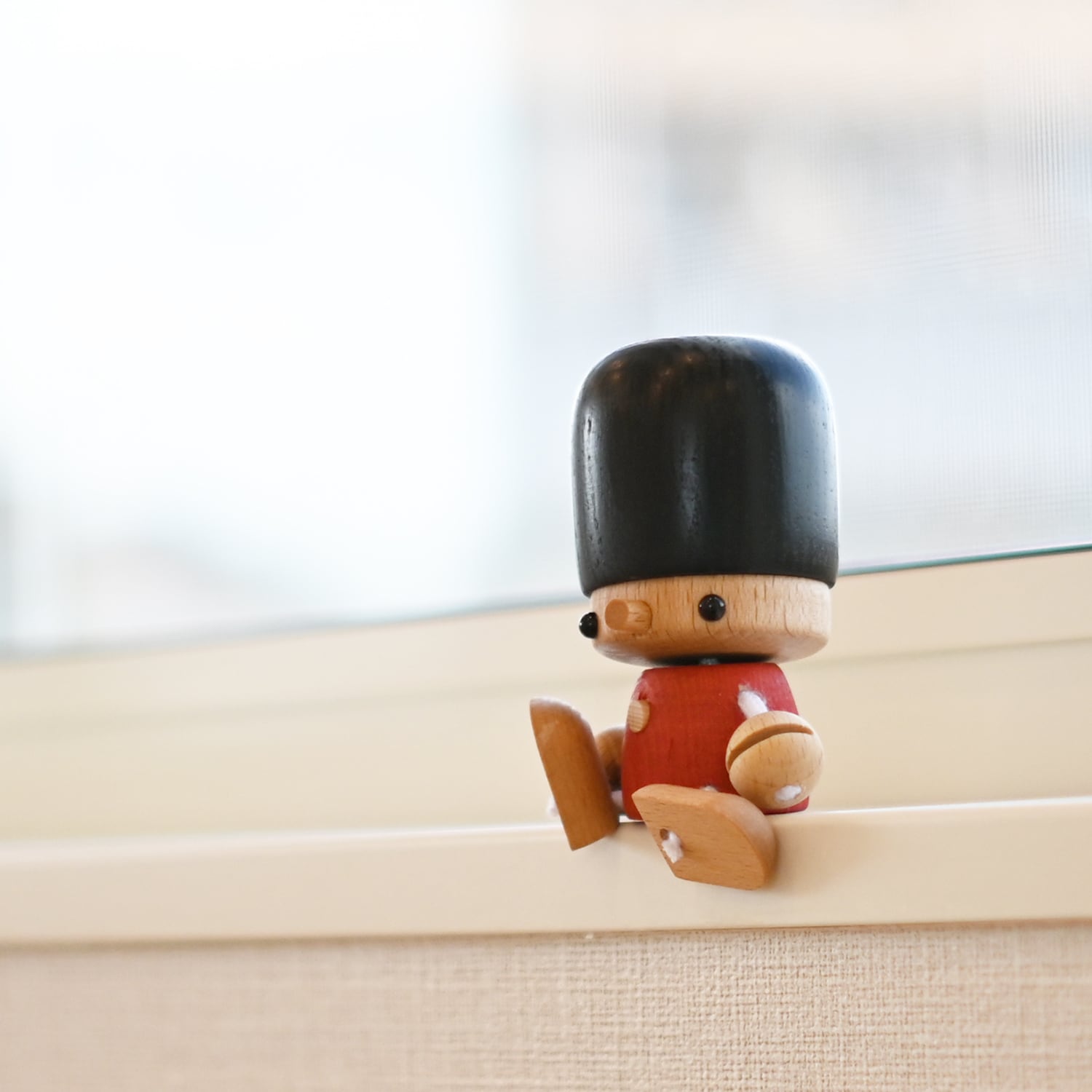 兵隊のトビー | こまむぐ |公式通販｜日本製木のおもちゃメーカー