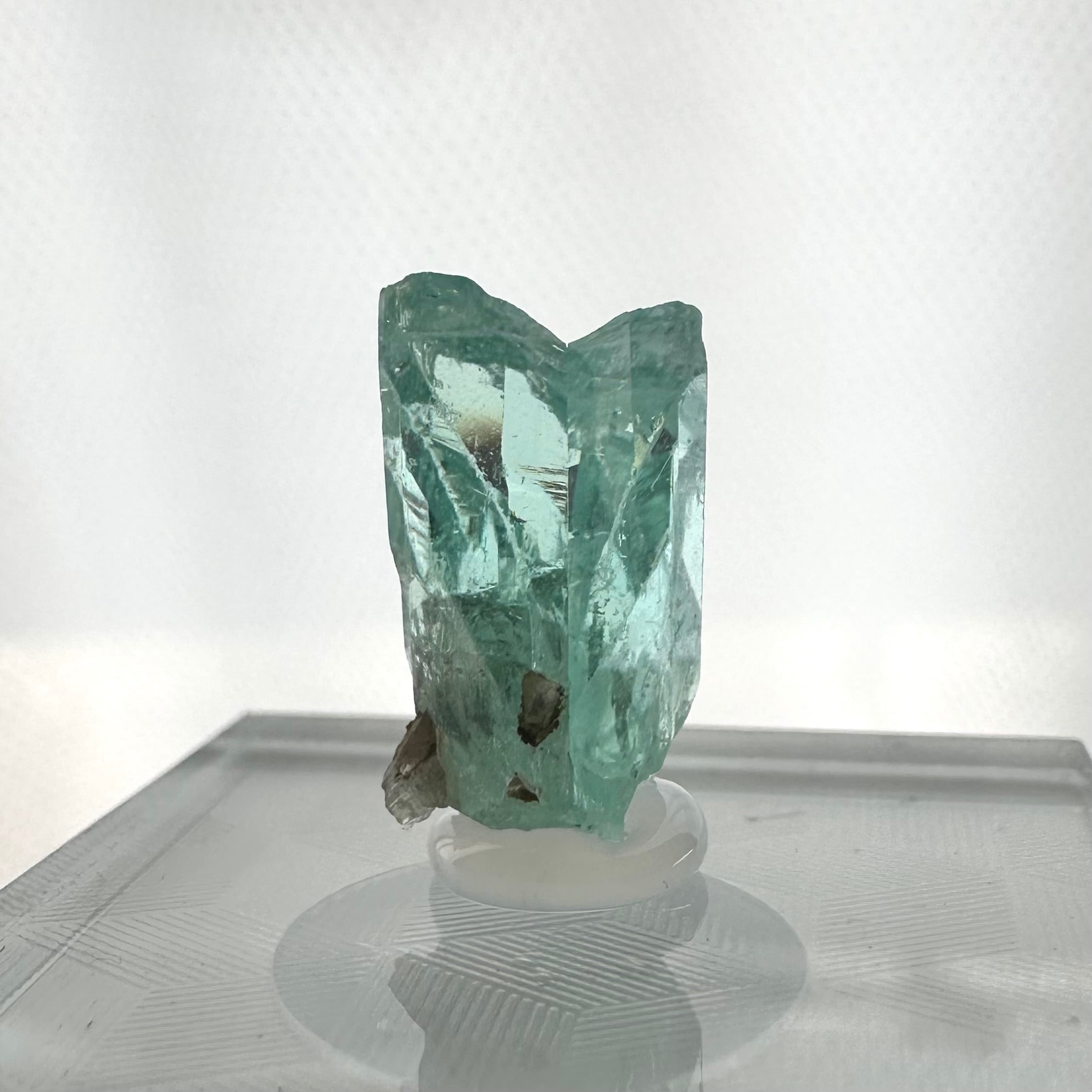 フォスフォフィライト【Phosphophyllite】ボリビア産 | PEANUTS MINERALS