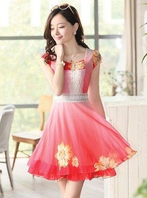 ★送料無料★M☆花柄とビジューがキュートなワンピース(OPN9906)