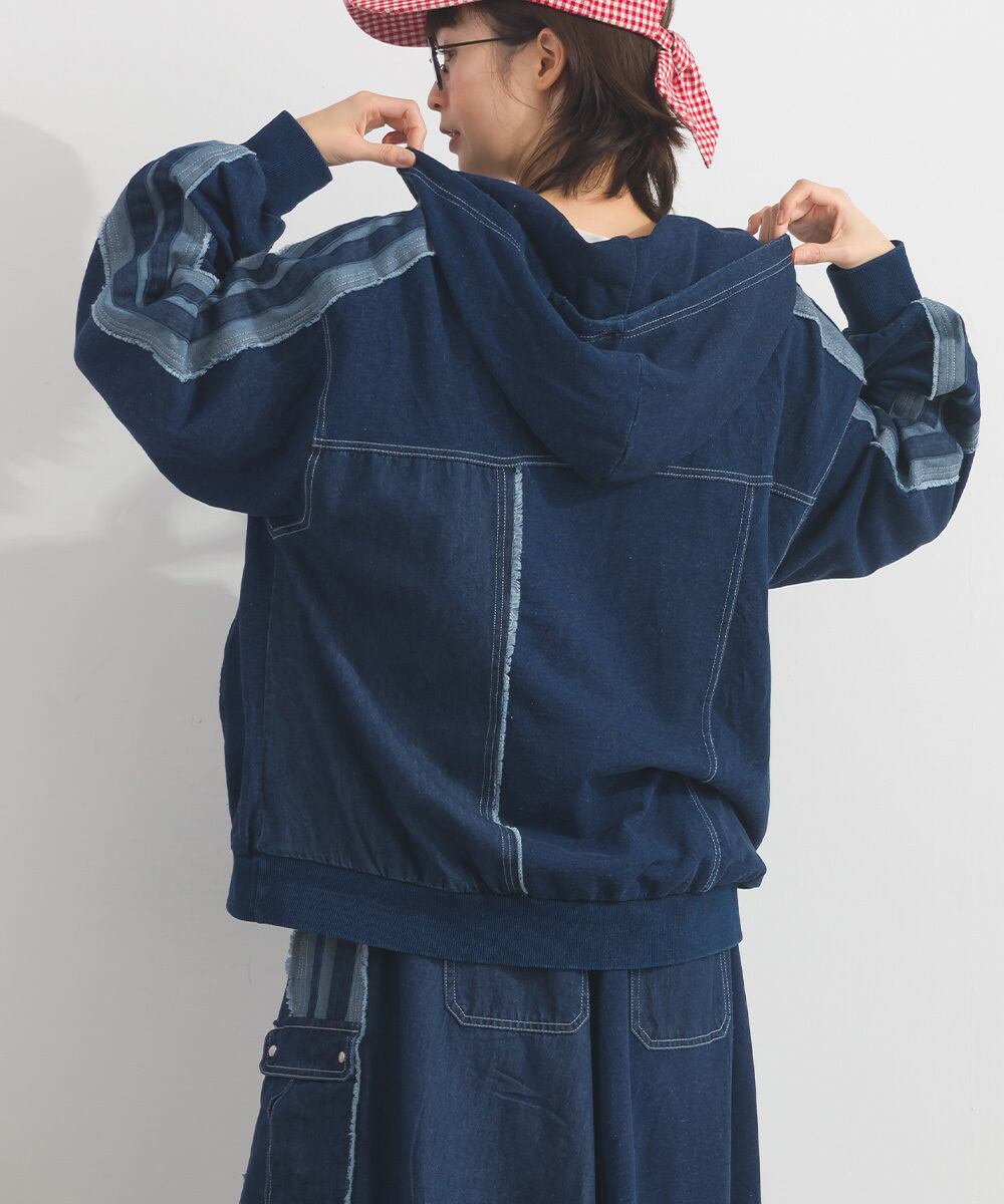 K261012 デニム切り替えZIPパーカー / Denim-Look Panel Zip Hoodie