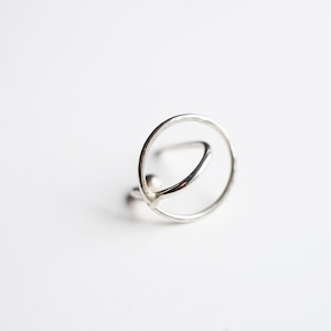 SPACE - EAR CUFF: CIRCLE