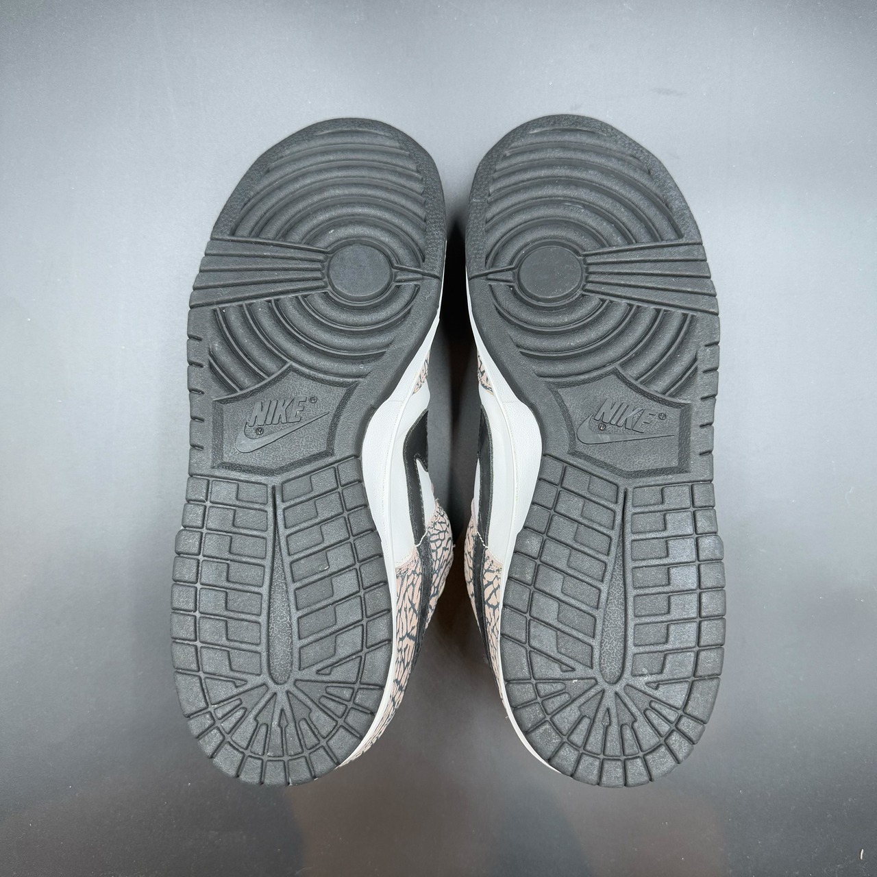 2002 ×SUPERME DUNK SB WHITE CEMENT 304292-001