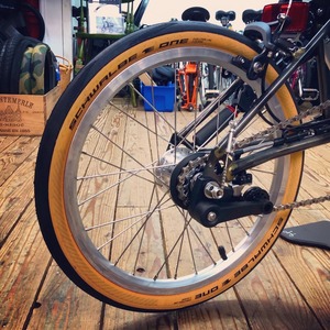 タイヤ 16×1-1/3 (35-349) Schwalbe One - Tanwall