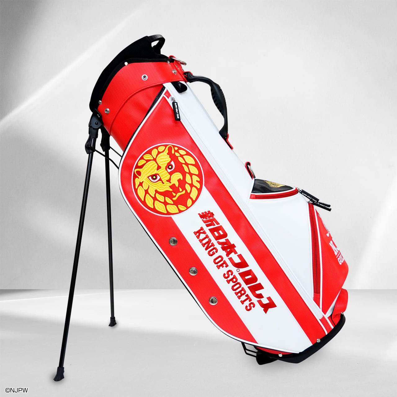 ⛳予約受付中⛳【初回150本限定】新日本プロレス キャディバッグ<スタンドタイプ>　限定特典→ ストレートタイプヘッドカバー（ドライバー用）付き