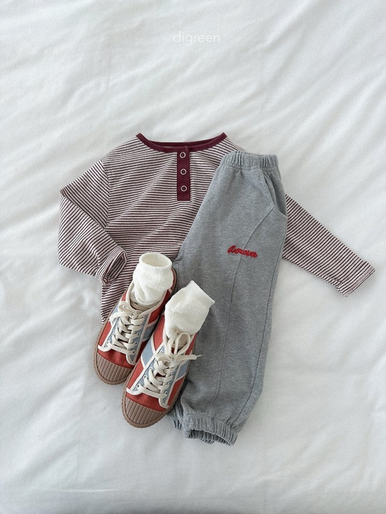 韓国子供服 / Digreen / 26Autumn / henley neck aletty tee / 長袖Tシャツ *S~XXL*