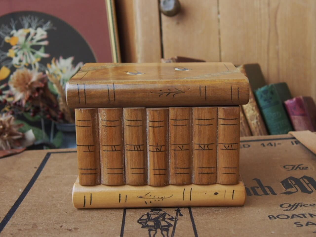 アンティーク モシュリンヌの木箱 | Bonny Bee