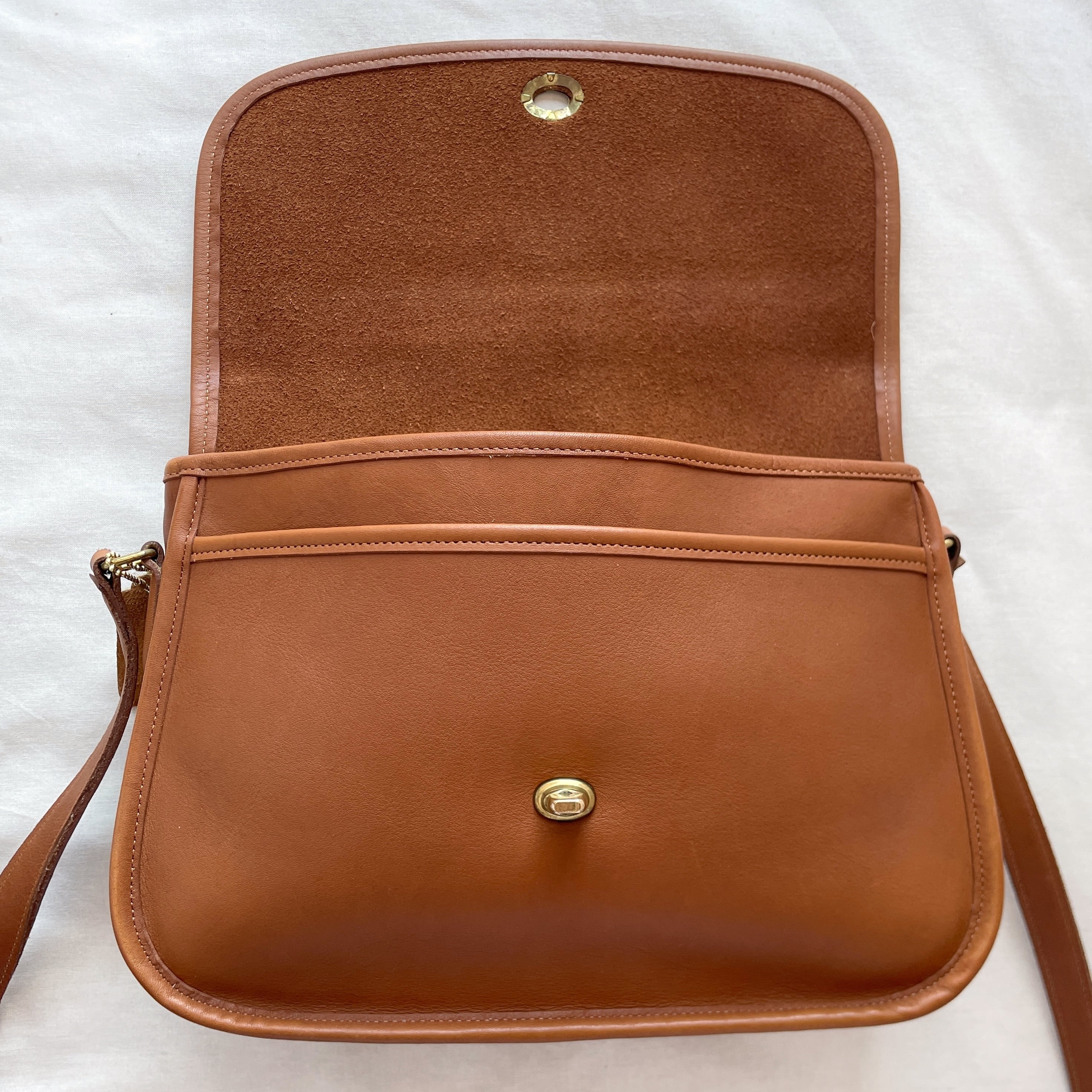 RARE VINTAGE COACH (OLD COACH オールドコーチ ショルダーバッグ