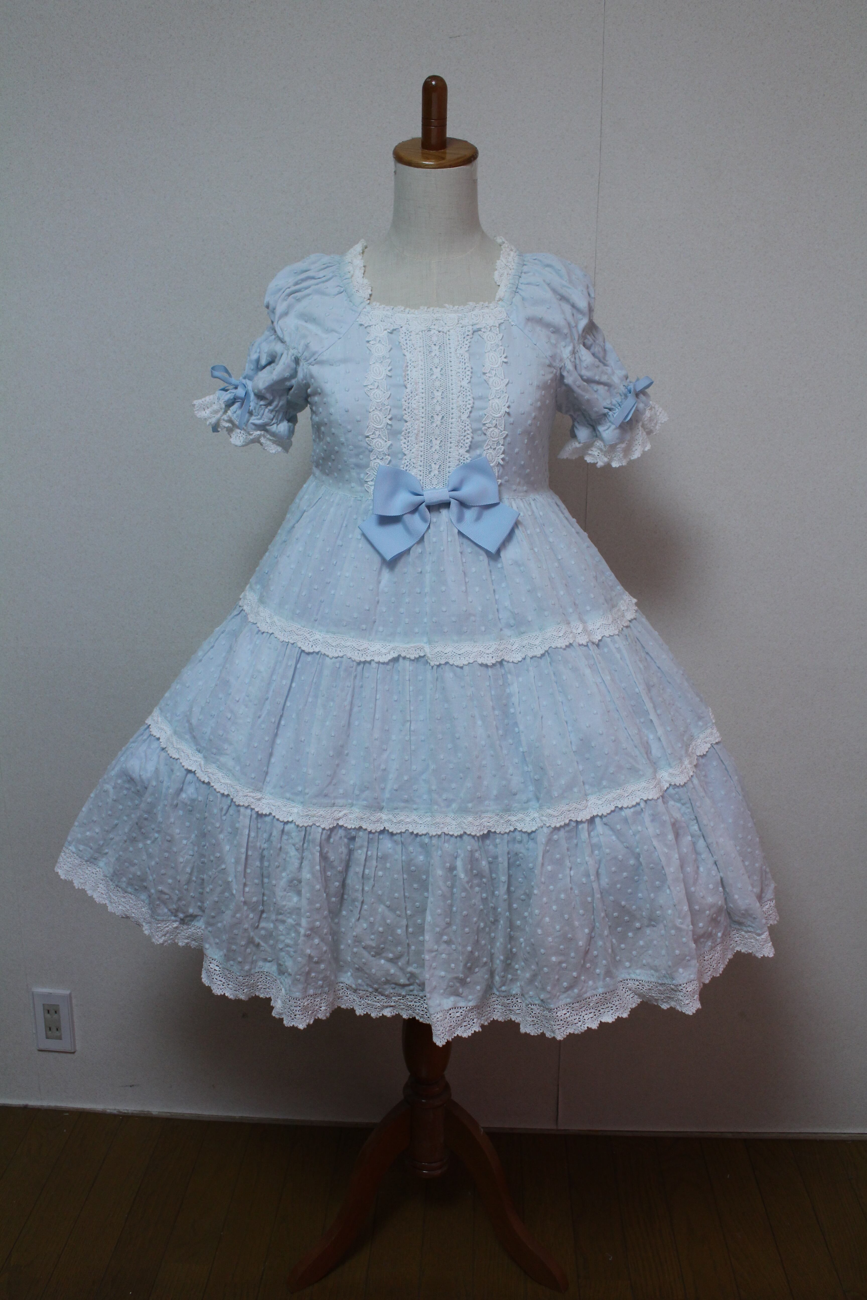 BABY, THE STARS SHINE BRIGHT デザートワンピース