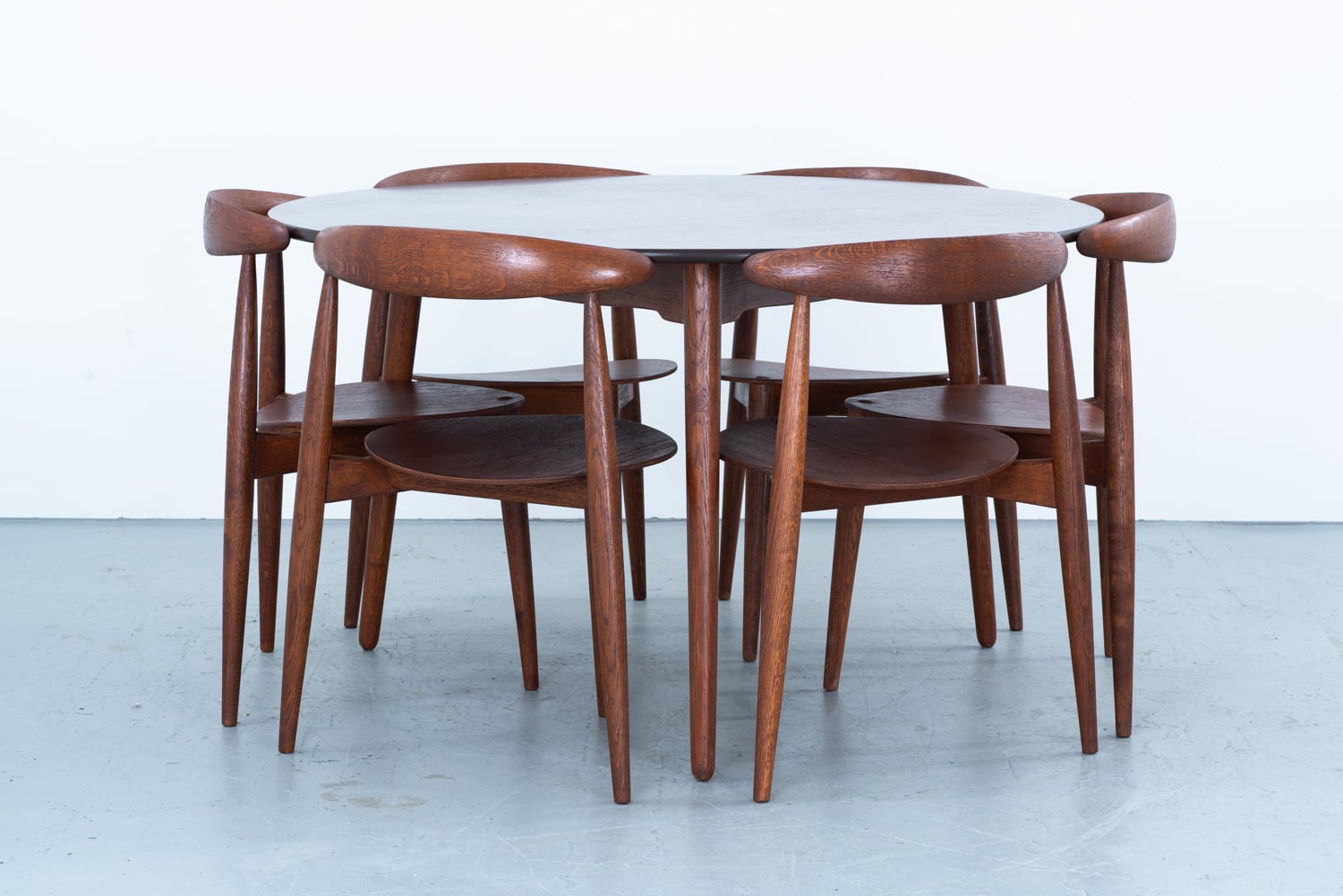 Hans J Wegner | ハンス J ウェグナー | kaikki gallery | 北欧